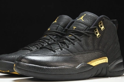 Hyperoad Taxi” Jordan Air 12 “Black 0717